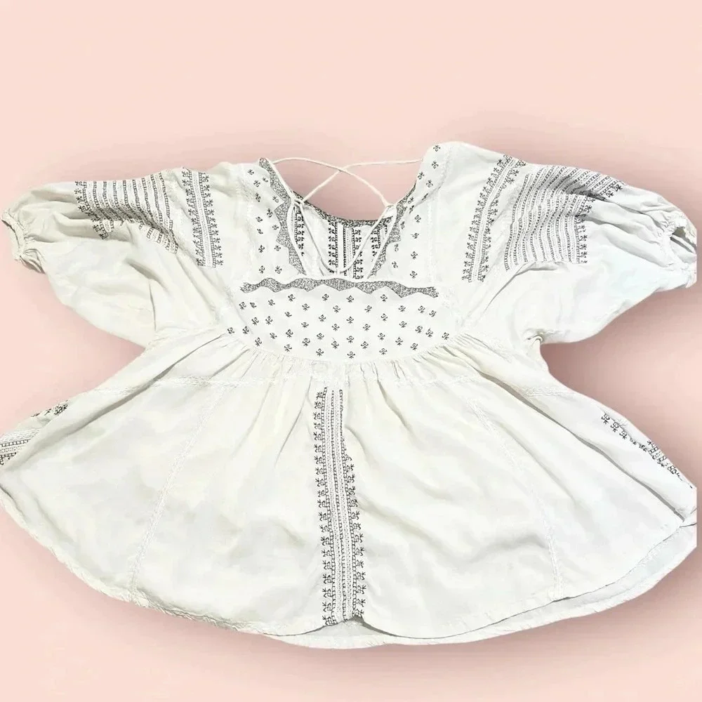 Free People Wild One Embroidered Top in Ivory size XS - Picture 3 of 16